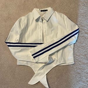 Boohoo cropped white button up